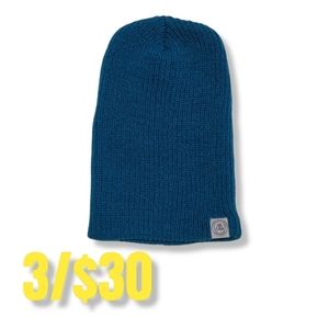 Slouch knit beanie